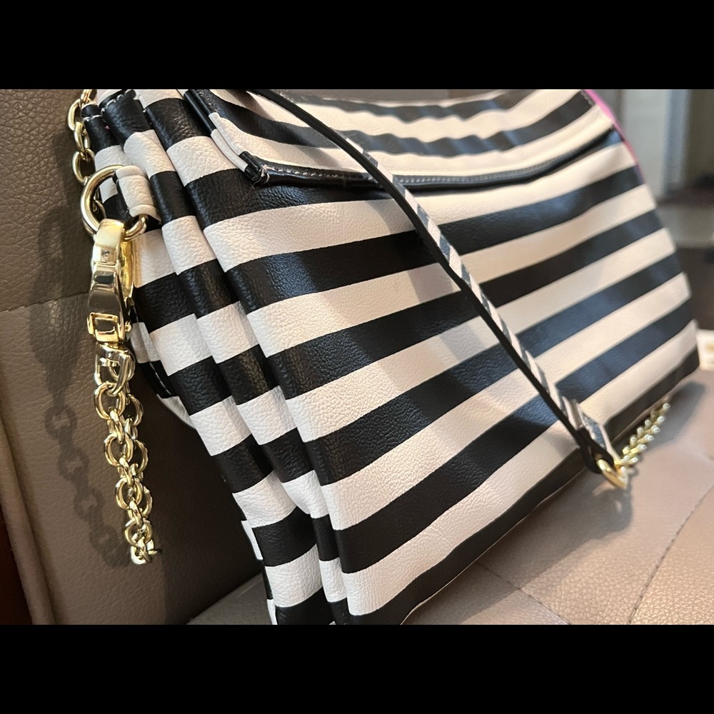 Betsey Johnson stripped bag shoulder bag - Picture 3 of 13